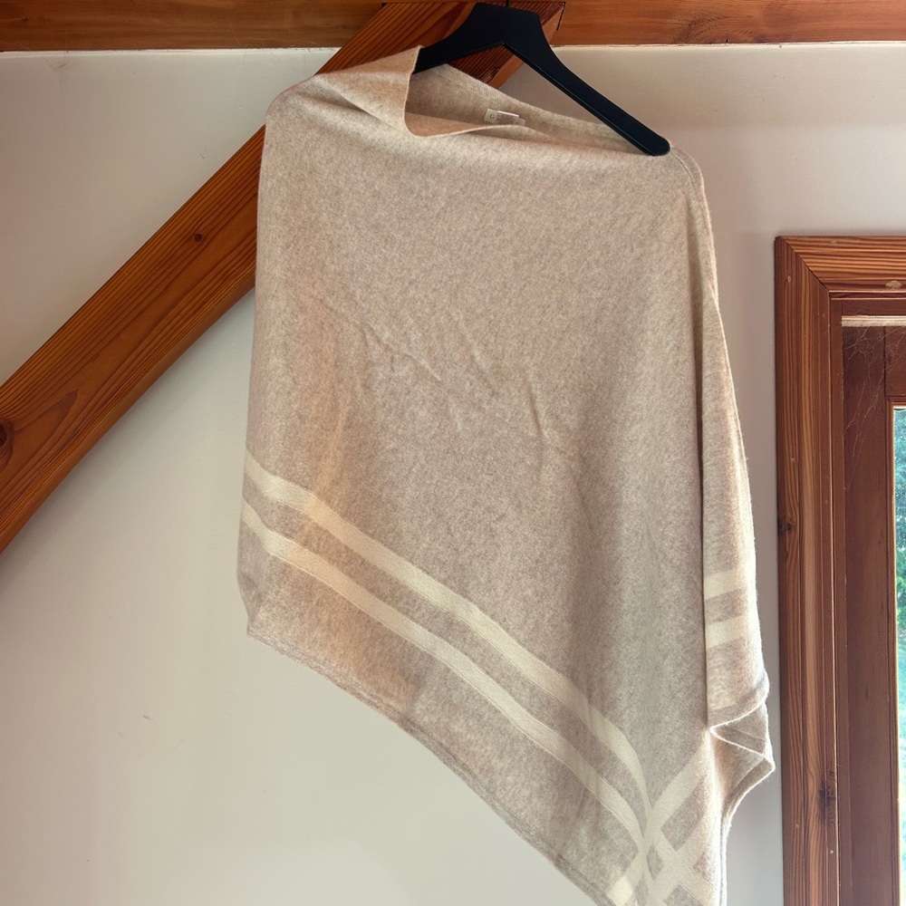 Garnet Hill Tan and White Poncho - 100% Cashmere
